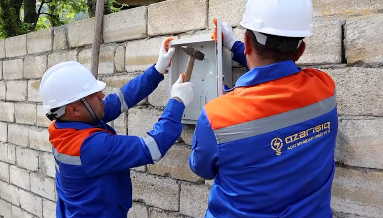 “Azərişıq” ASC Zirə ETSİ ərazisində yenidənqurma işləri həyata keçirir